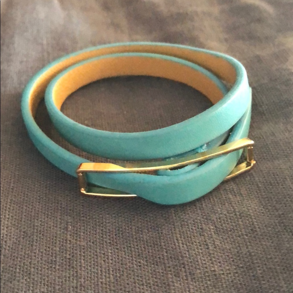 FOSSIL wrap around bracelet